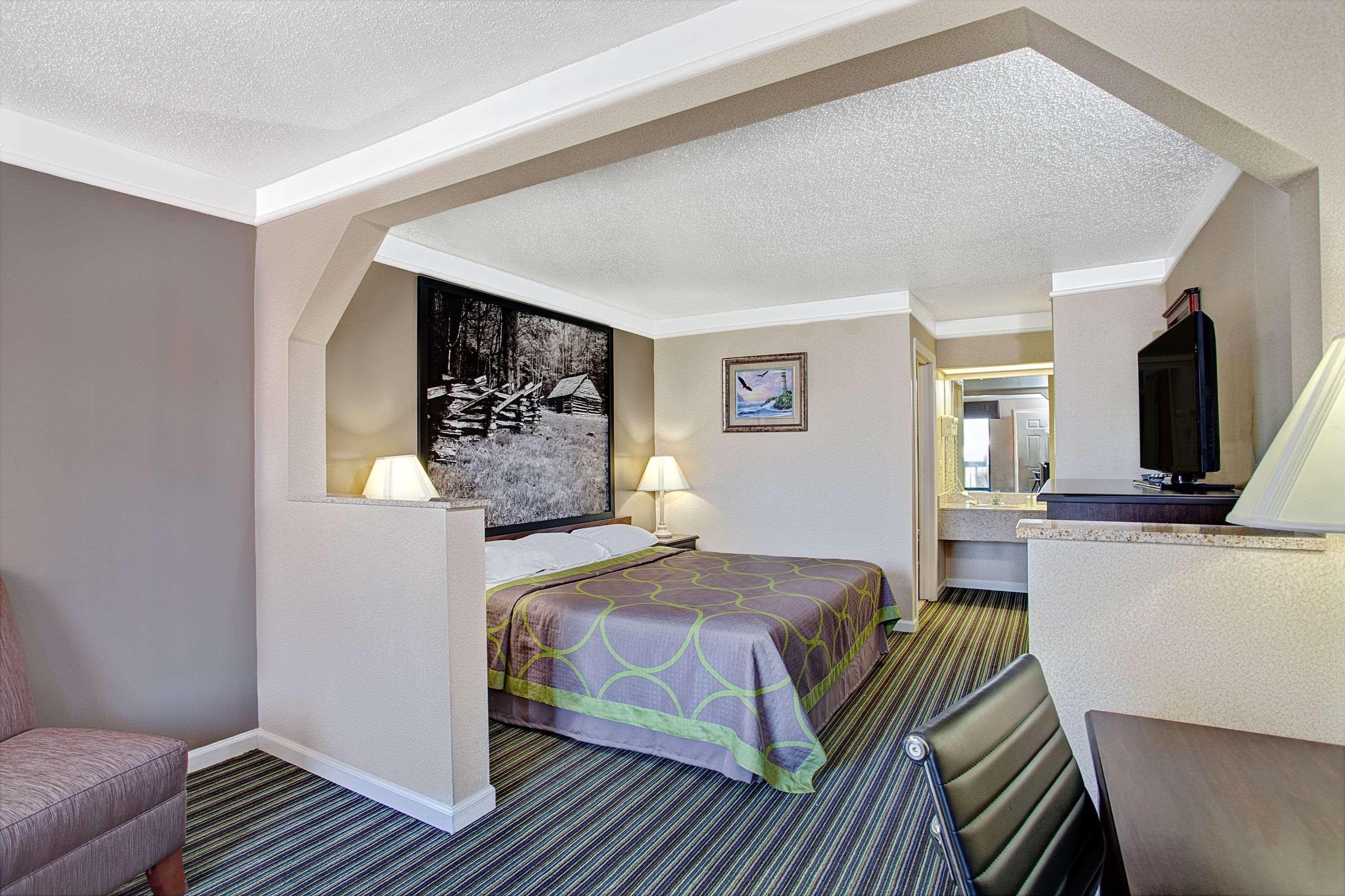 Super 8 By Wyndham Knoxville East Luaran gambar