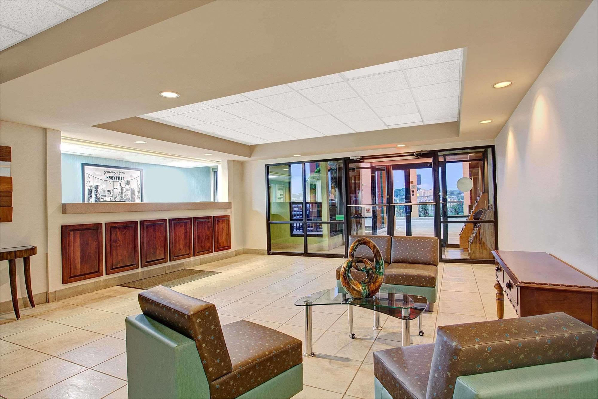 Super 8 By Wyndham Knoxville East Luaran gambar